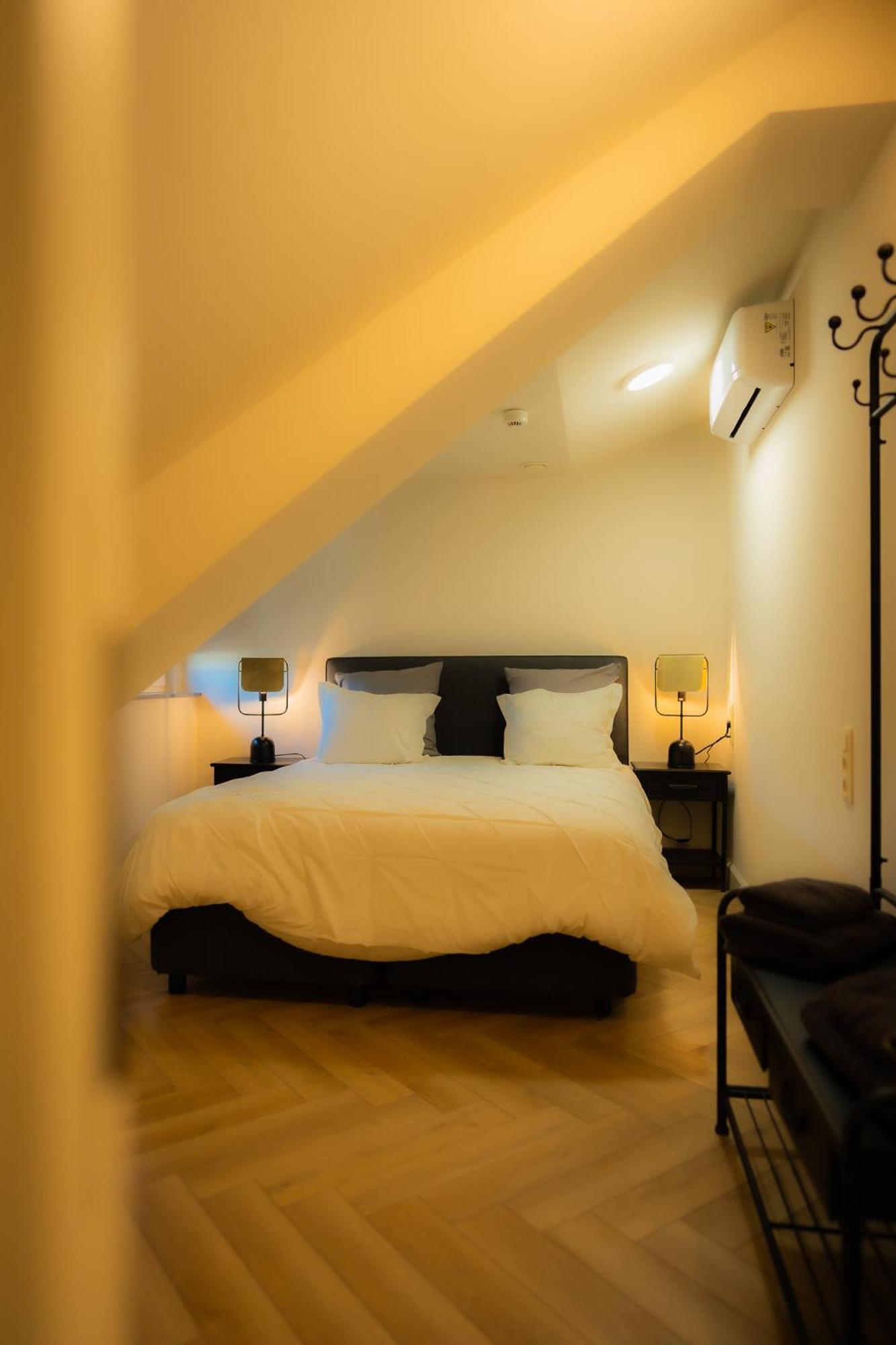 Hotel Grand Place Mons Ngoại thất bức ảnh